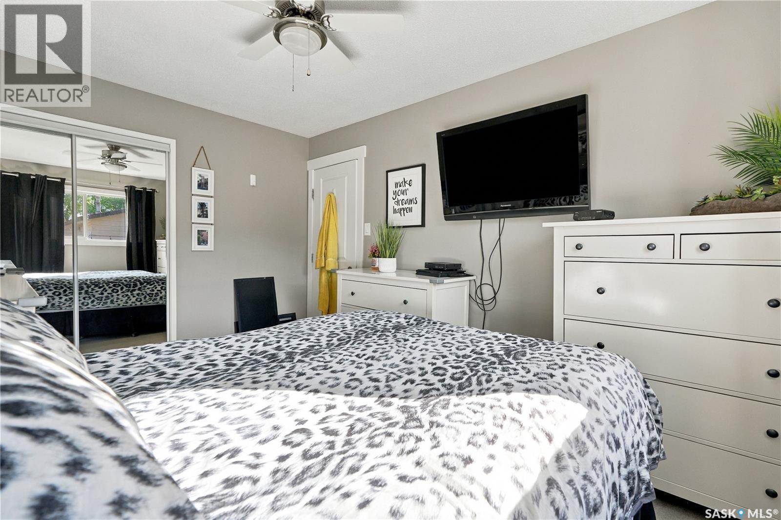 2769/2771 Eastview, Saskatoon, SK