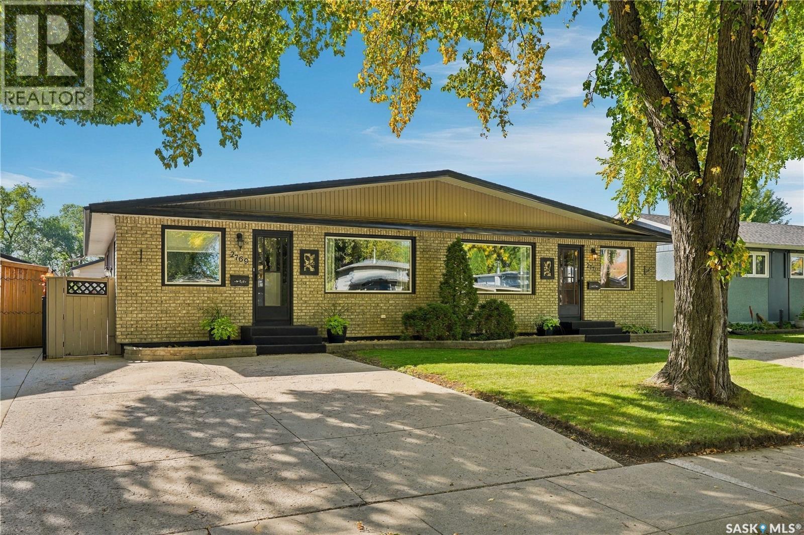 2769/2771 Eastview, Saskatoon, SK