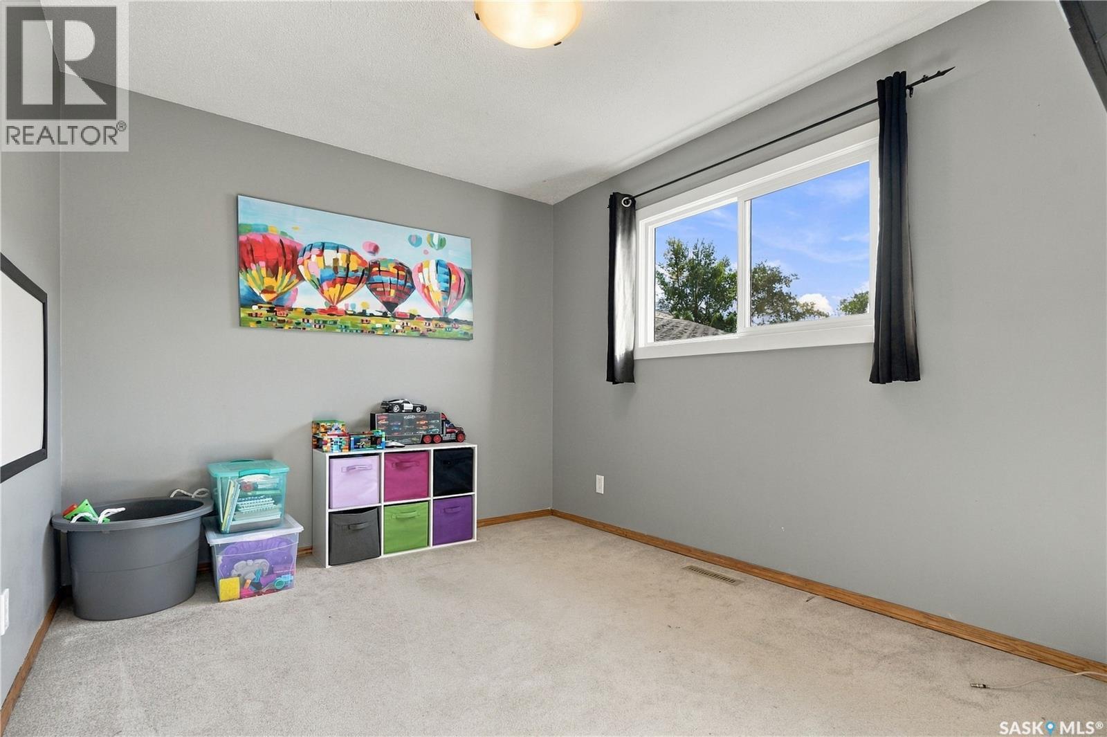 2769/2771 Eastview, Saskatoon, SK