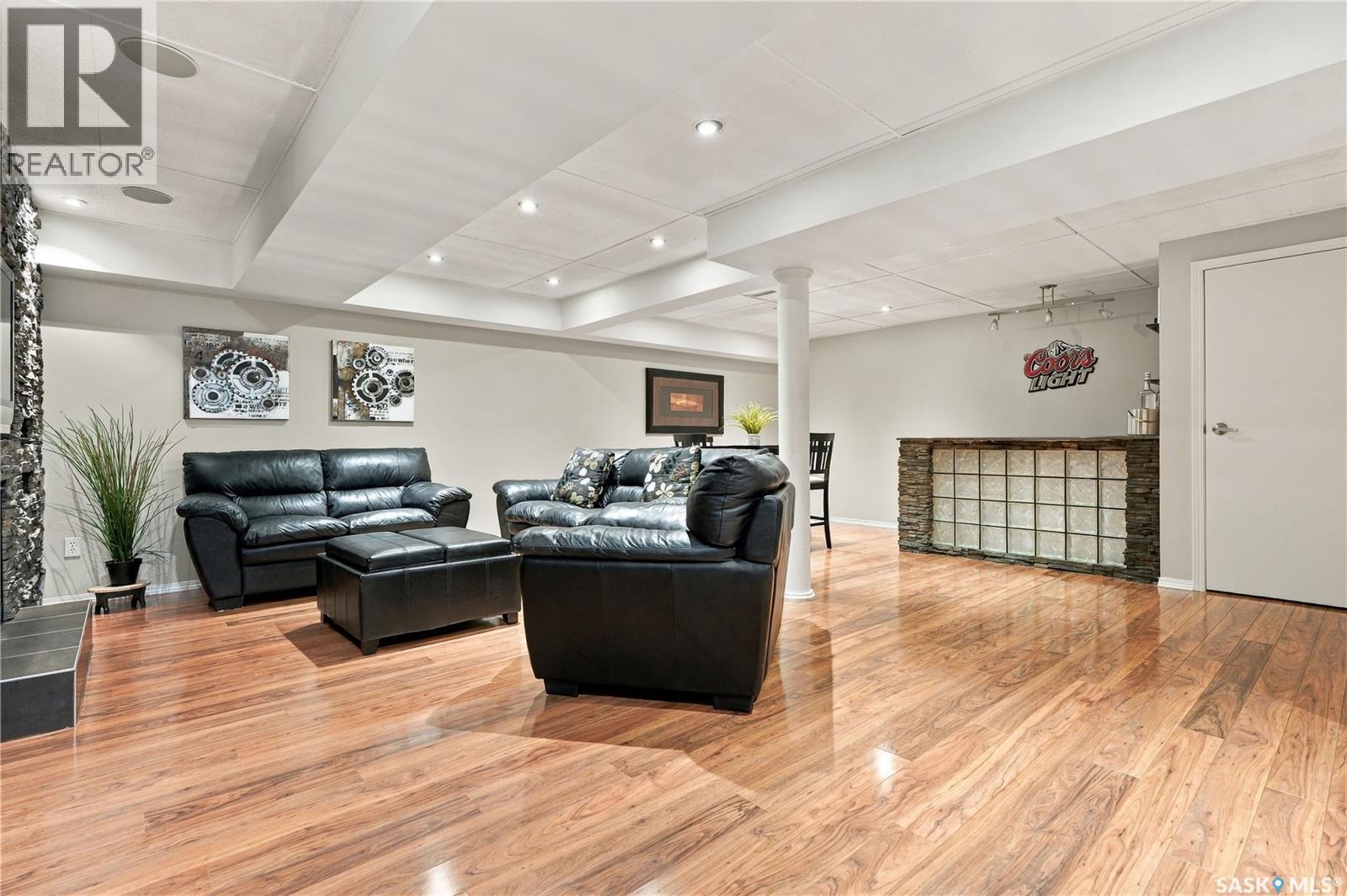 2769/2771 Eastview, Saskatoon, SK