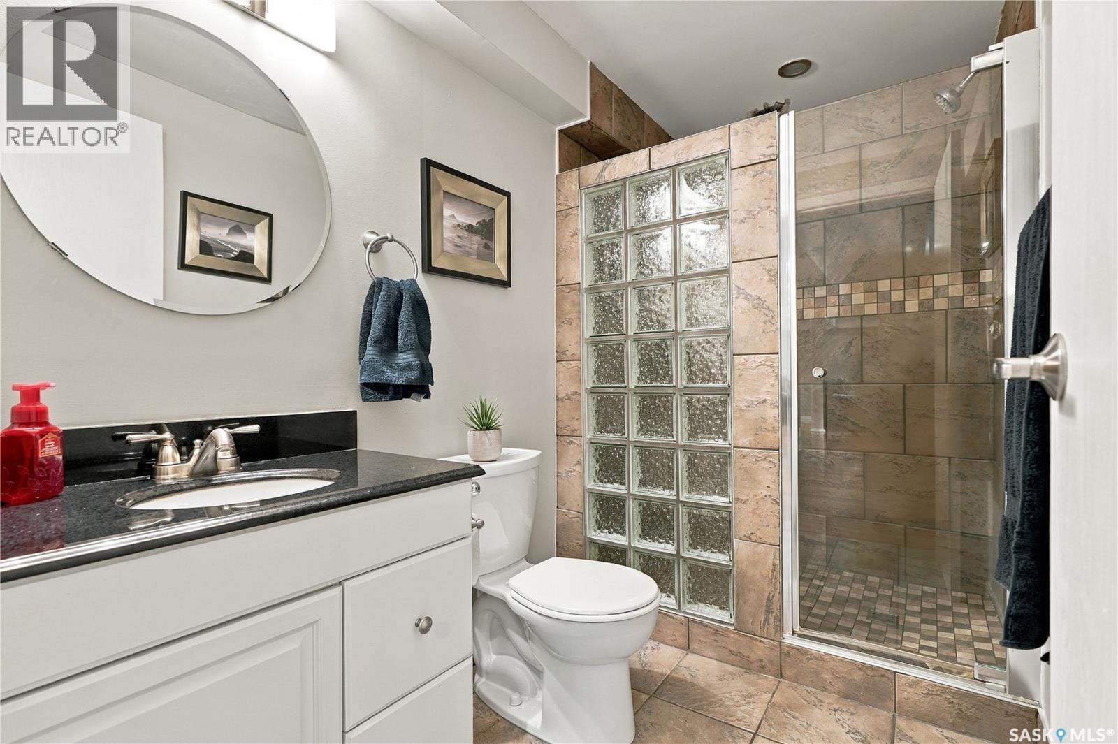 2769/2771 Eastview, Saskatoon, SK