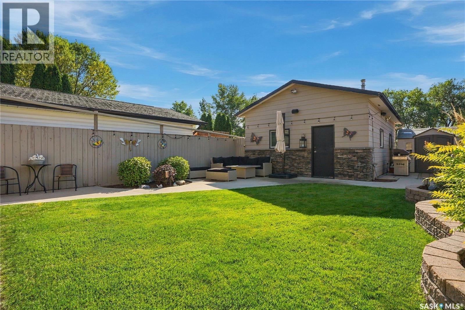2769/2771 Eastview, Saskatoon, SK