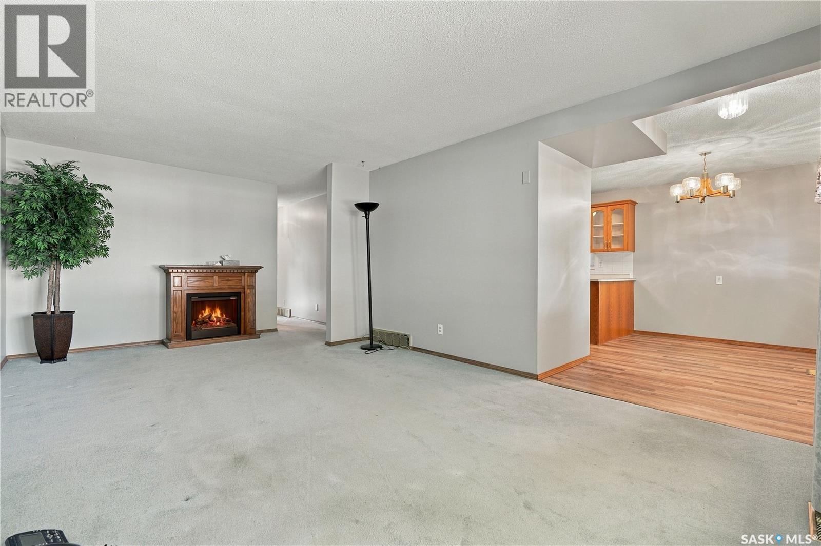 2769/2771 Eastview, Saskatoon, SK