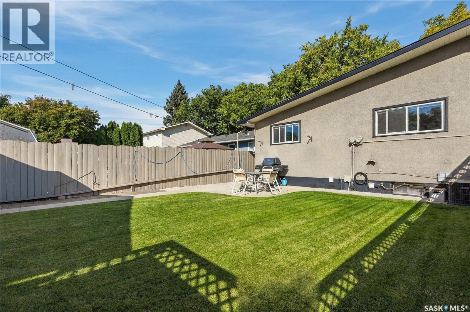 2769/2771 Eastview, Saskatoon, SK