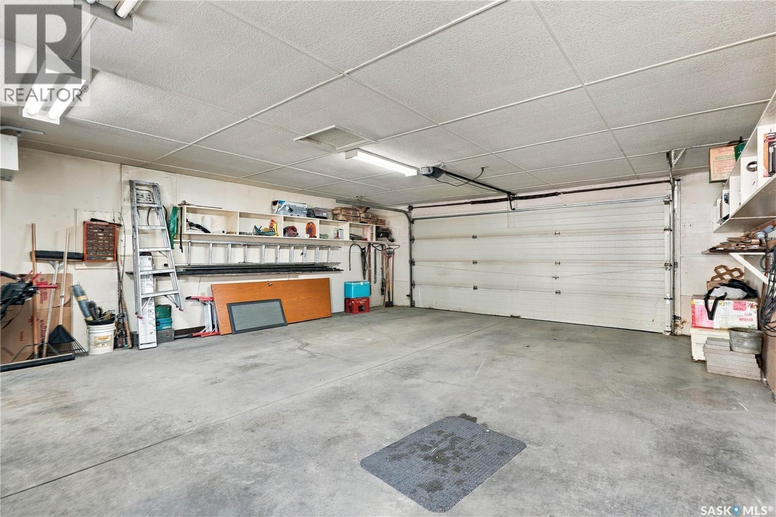 2769/2771 Eastview, Saskatoon, SK