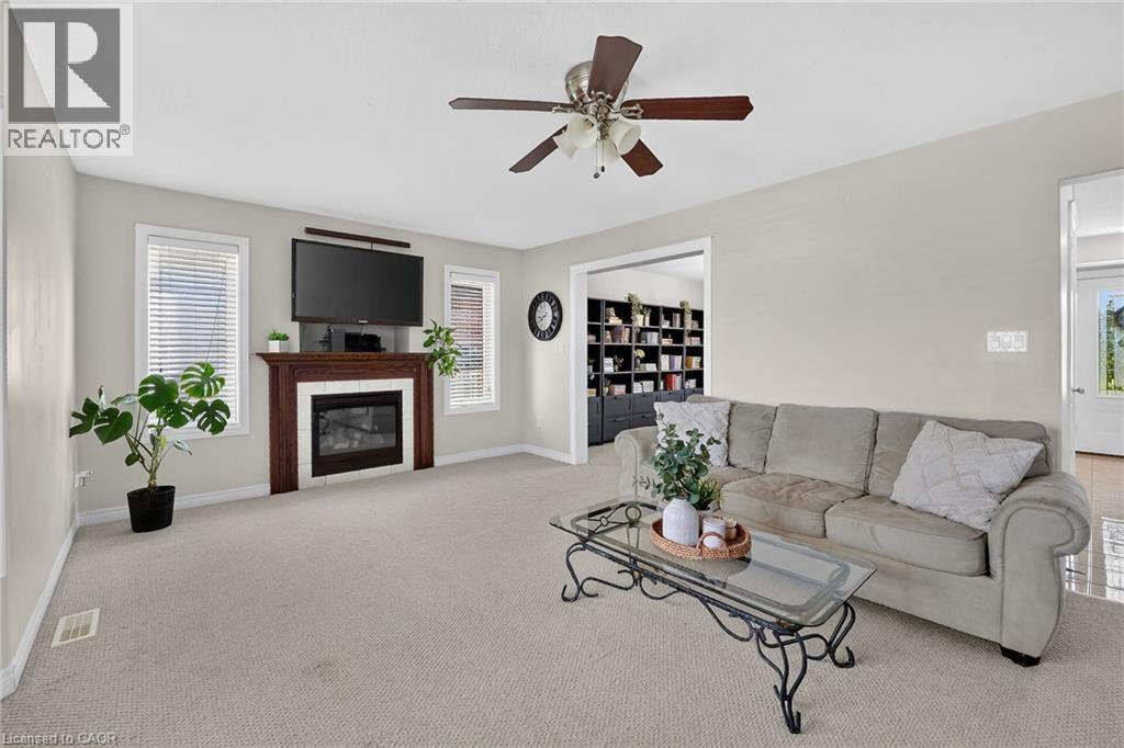 17 Cherry Avenue, Smithville, ON