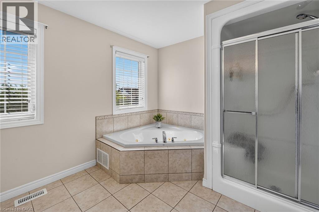 17 Cherry Avenue, Smithville, ON