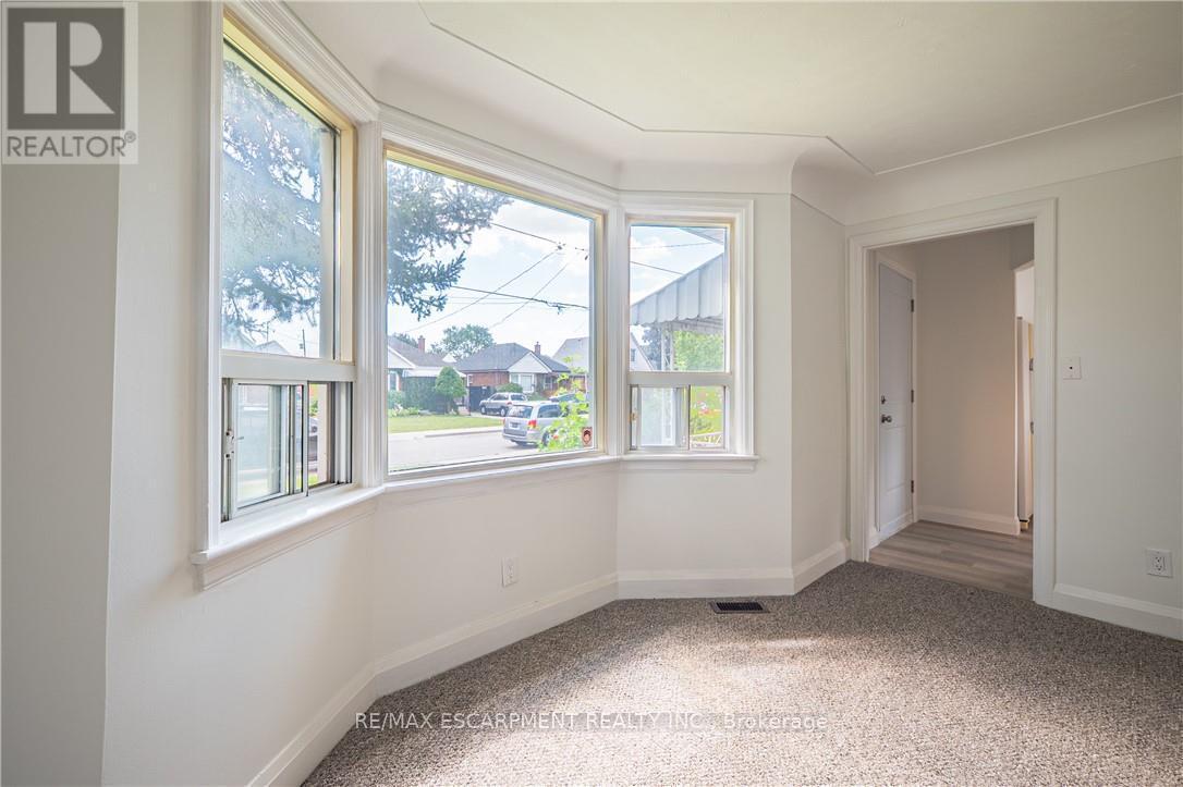 150 Beland Avenue S, Hamilton, ON
