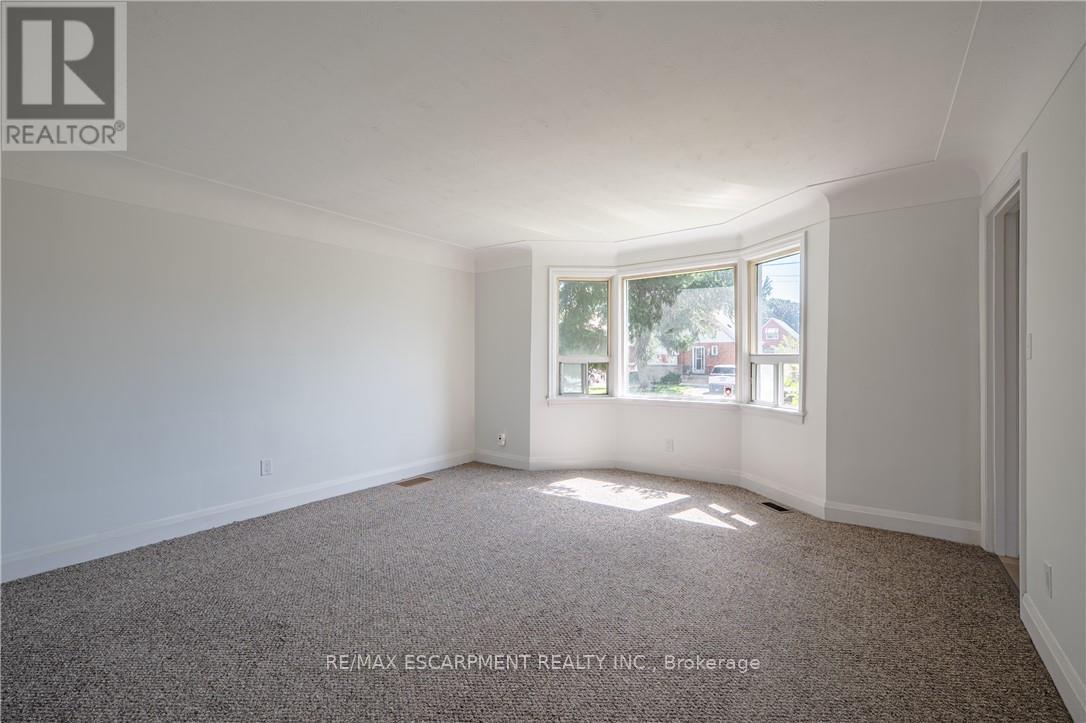 150 Beland Avenue S, Hamilton, ON