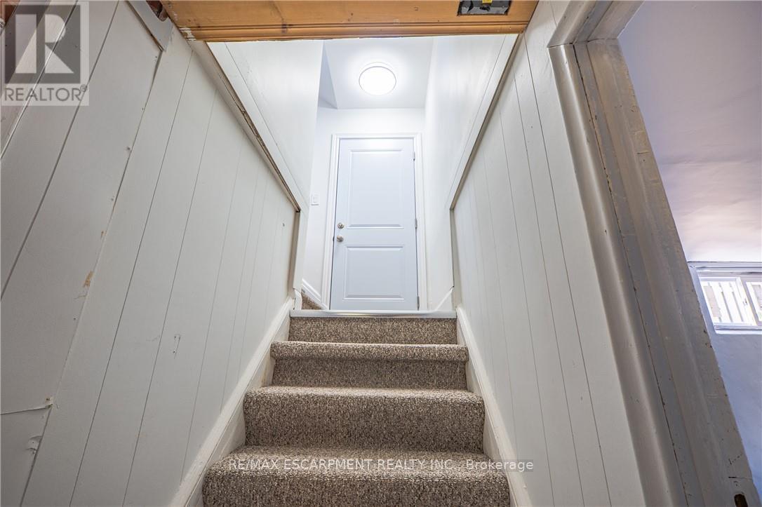 150 Beland Avenue S, Hamilton, ON