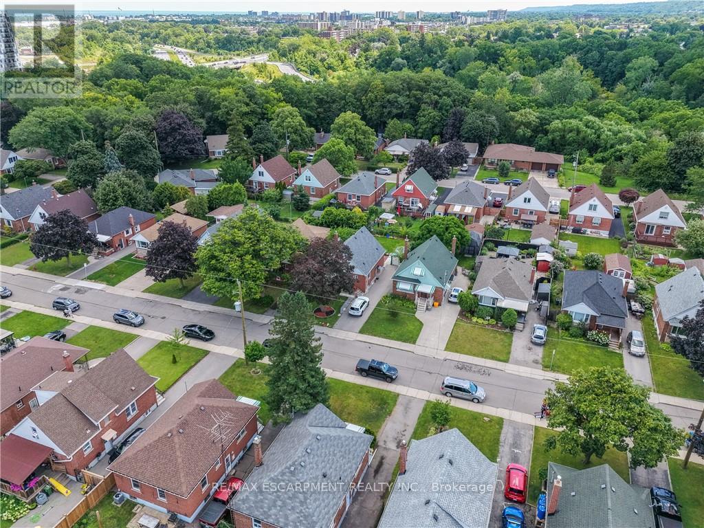 150 Beland Avenue S, Hamilton, ON