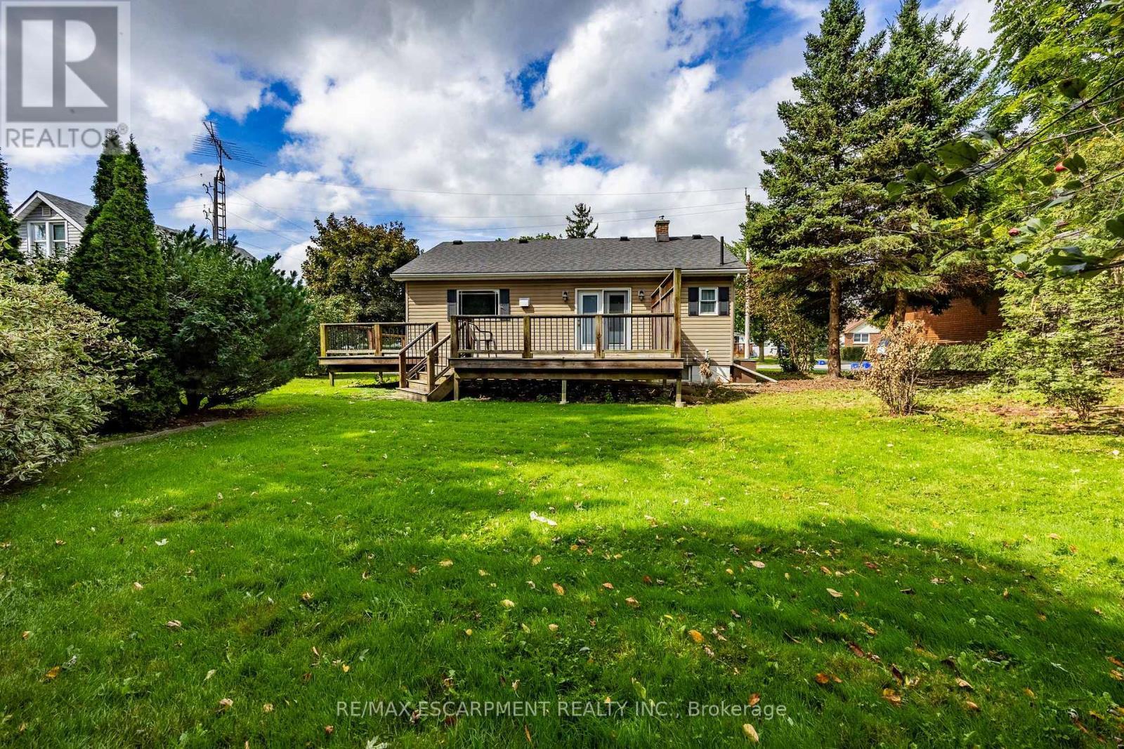 14 Carrick Street, Haldimand, ON