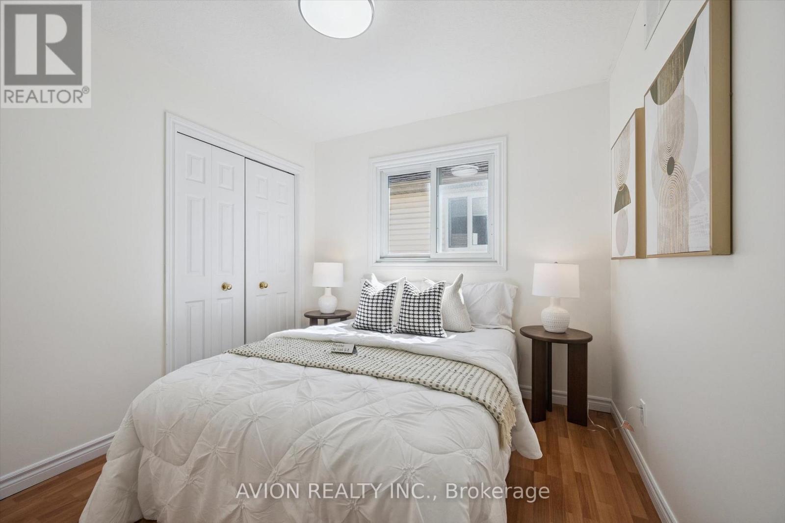 206 Buttercup Court, Waterloo, ON