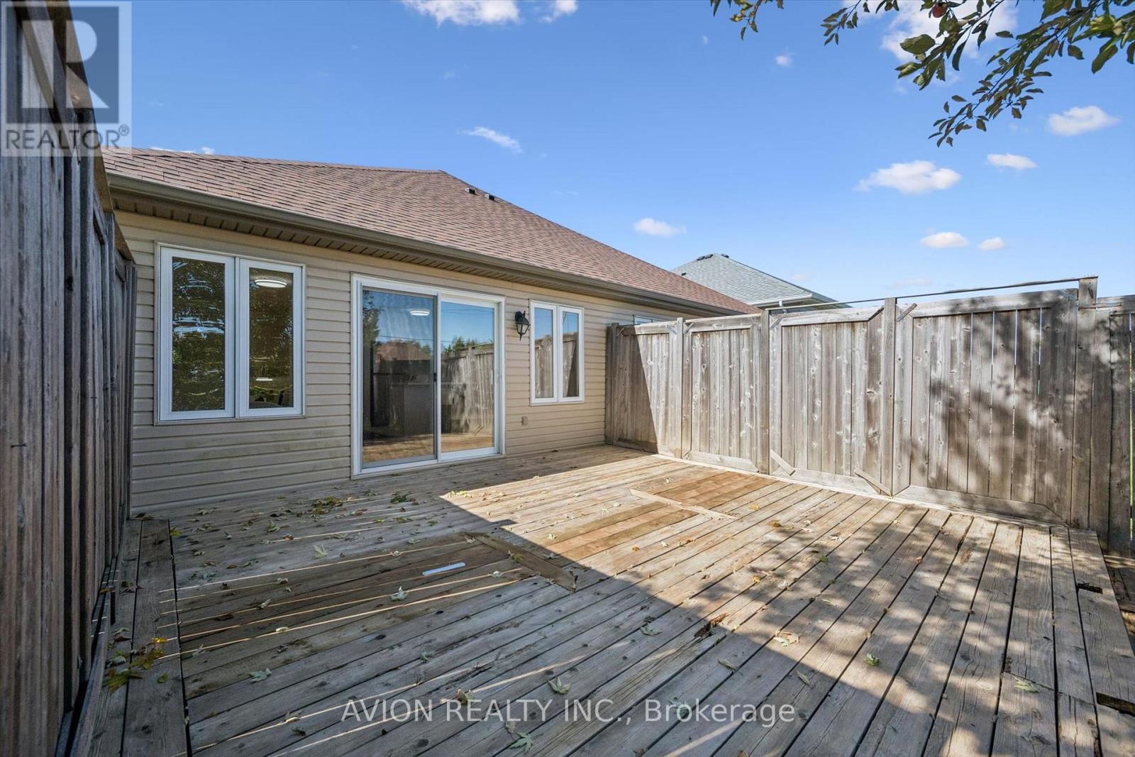 206 Buttercup Court, Waterloo, ON