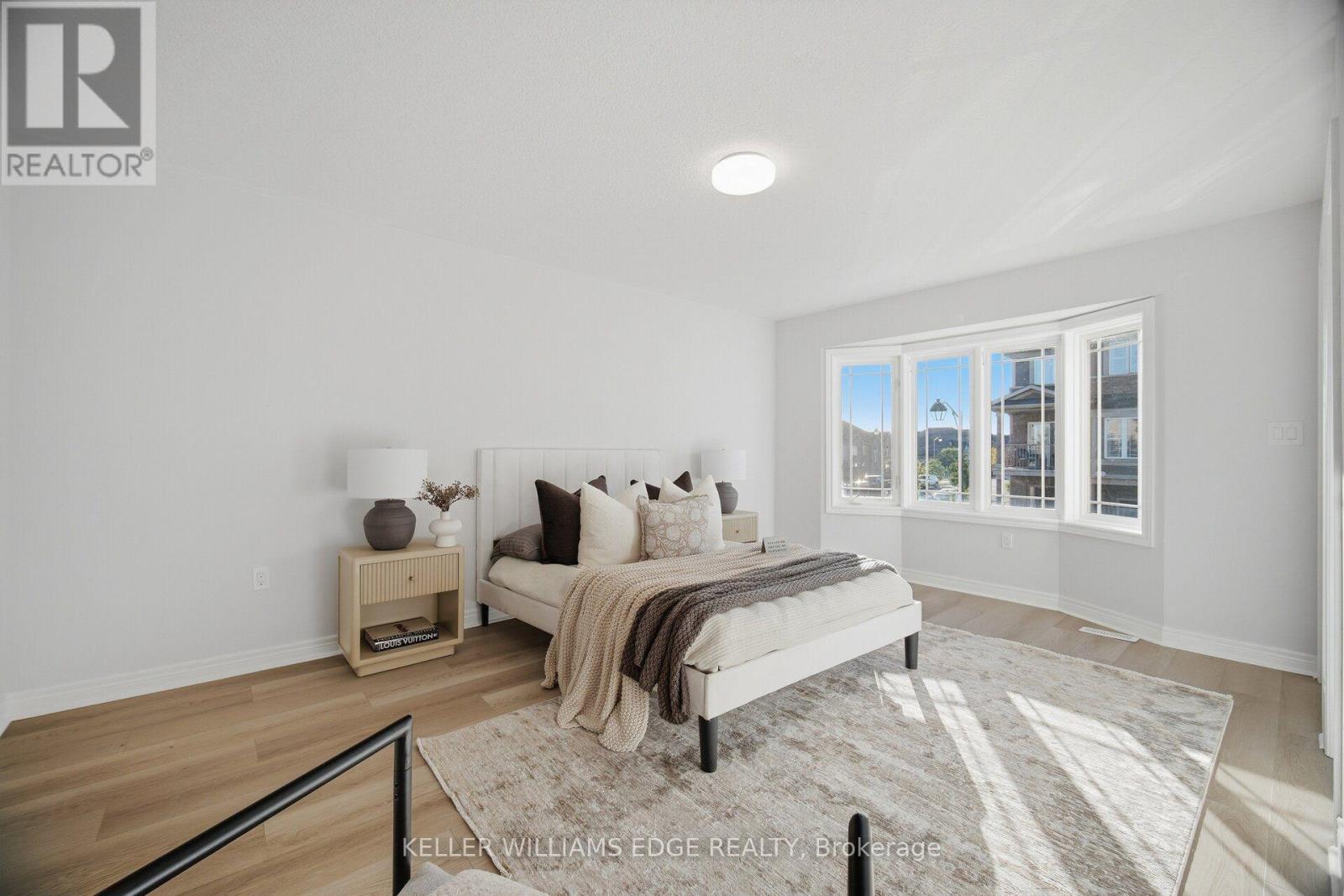 98 Bloom Crescent, Hamilton, ON