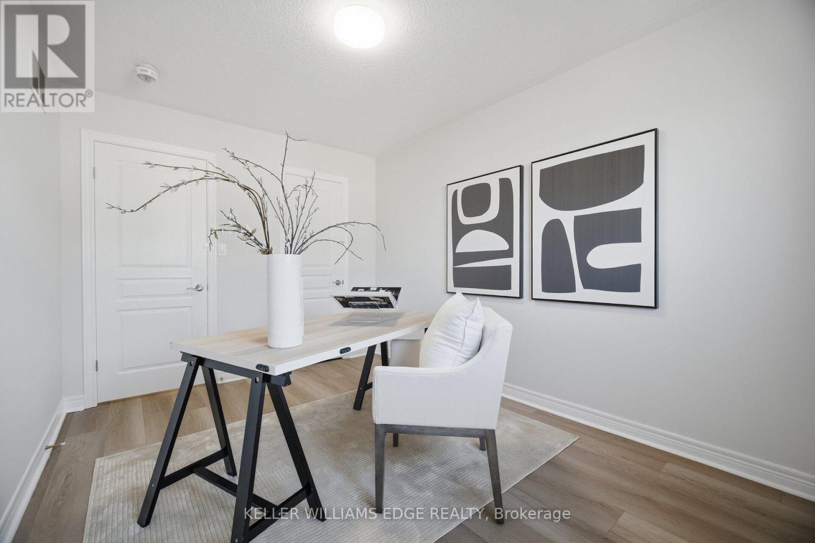 98 Bloom Crescent, Hamilton, ON