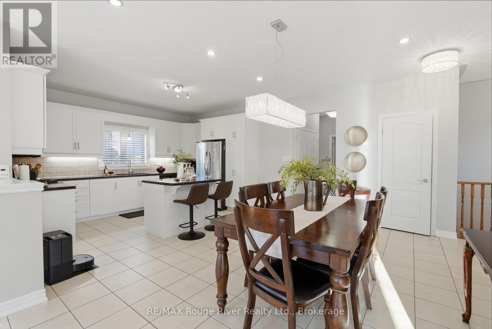 758 Coldstream Drive, Oshawa (Samac), ON