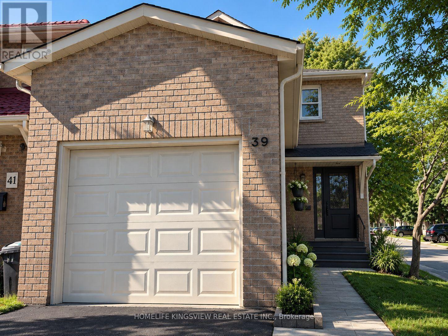 39 Pioneer Pathway, Toronto, ON