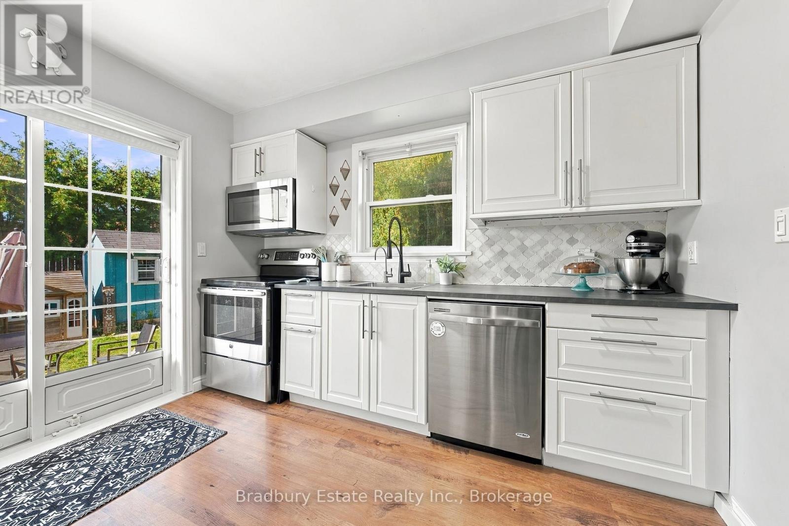 2301 Barclay Road, Burlington (Brant), ON