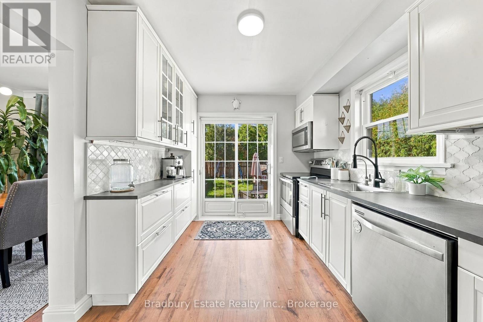 2301 Barclay Road, Burlington (Brant), ON