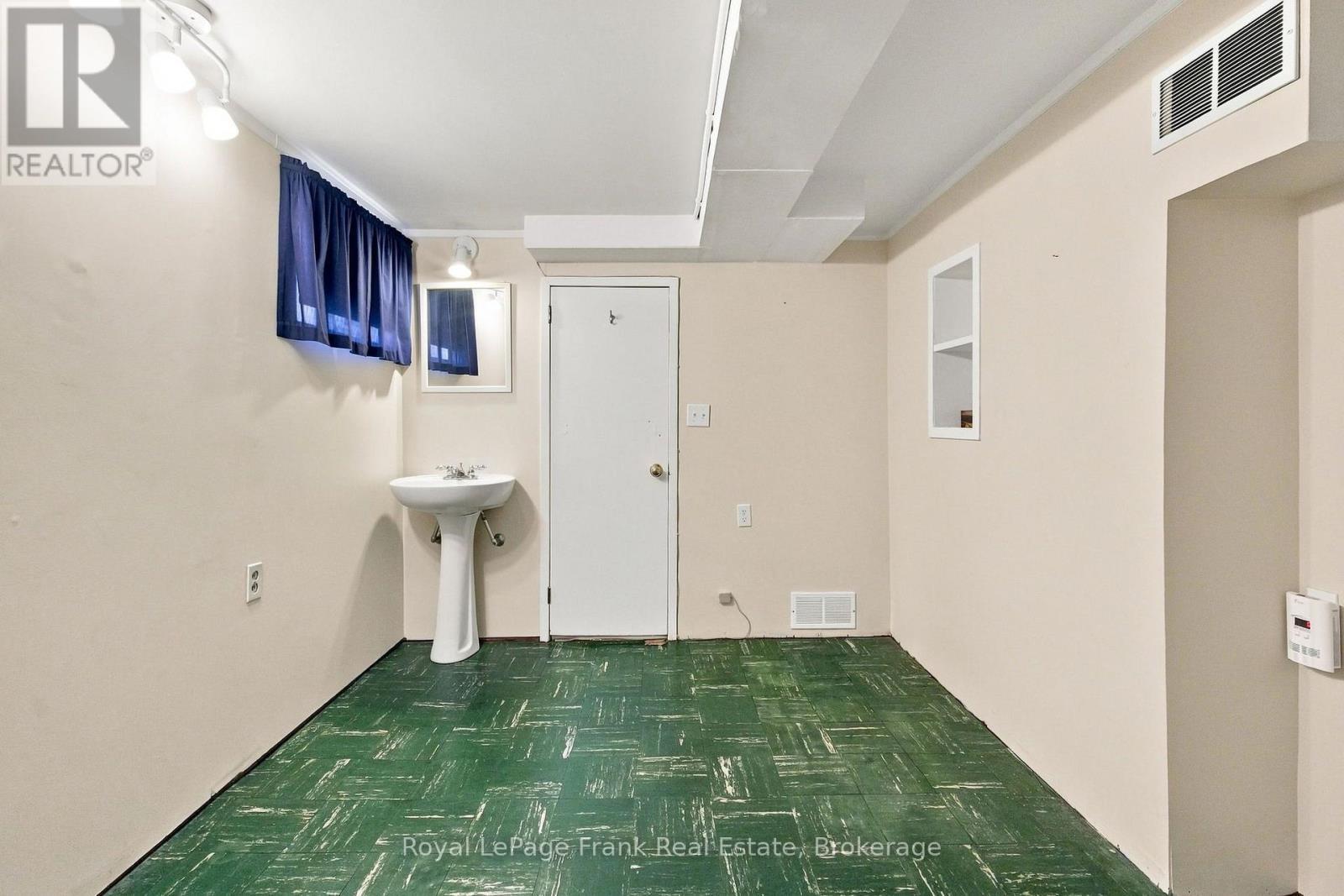 126 Lauder Road, Oshawa (O'Neill), ON