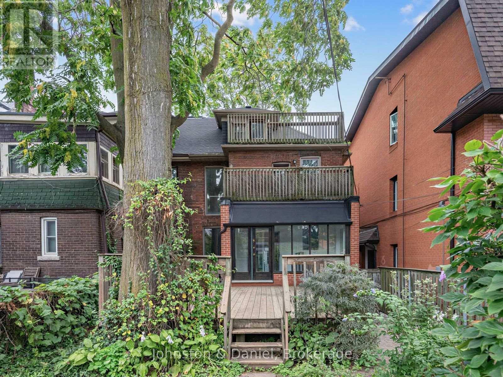 320 Brunswick Avenue, Toronto, ON