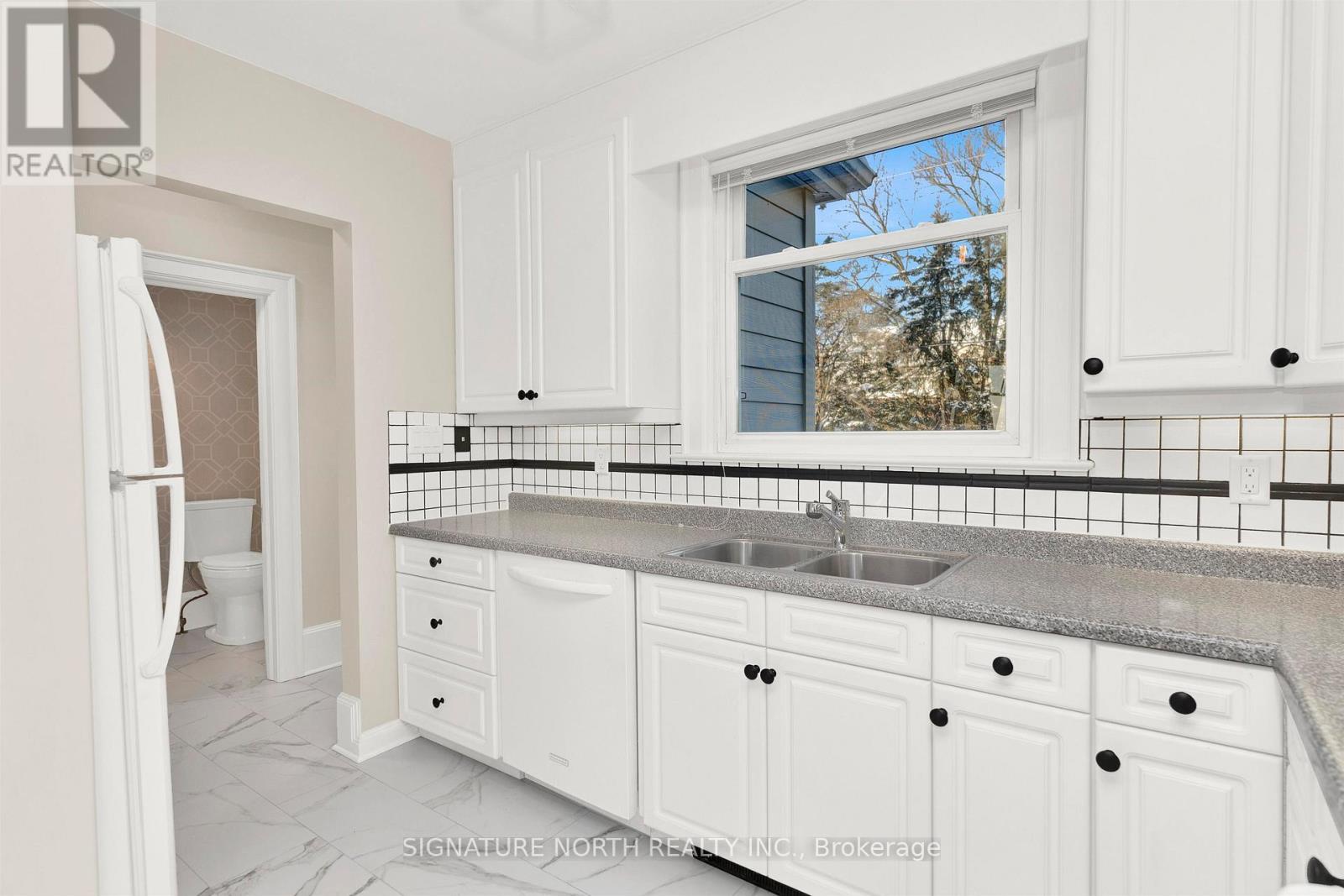 120 High Street, Thunder Bay (Mariday Heights), ON