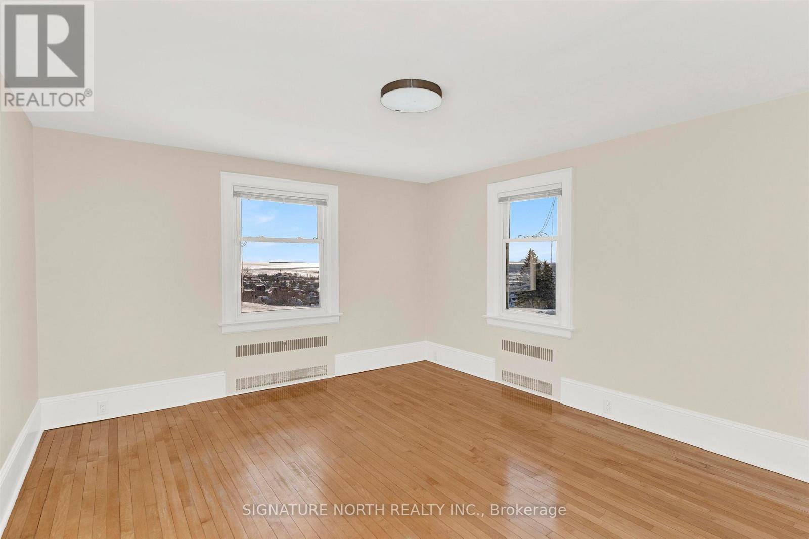 120 High Street, Thunder Bay (Mariday Heights), ON