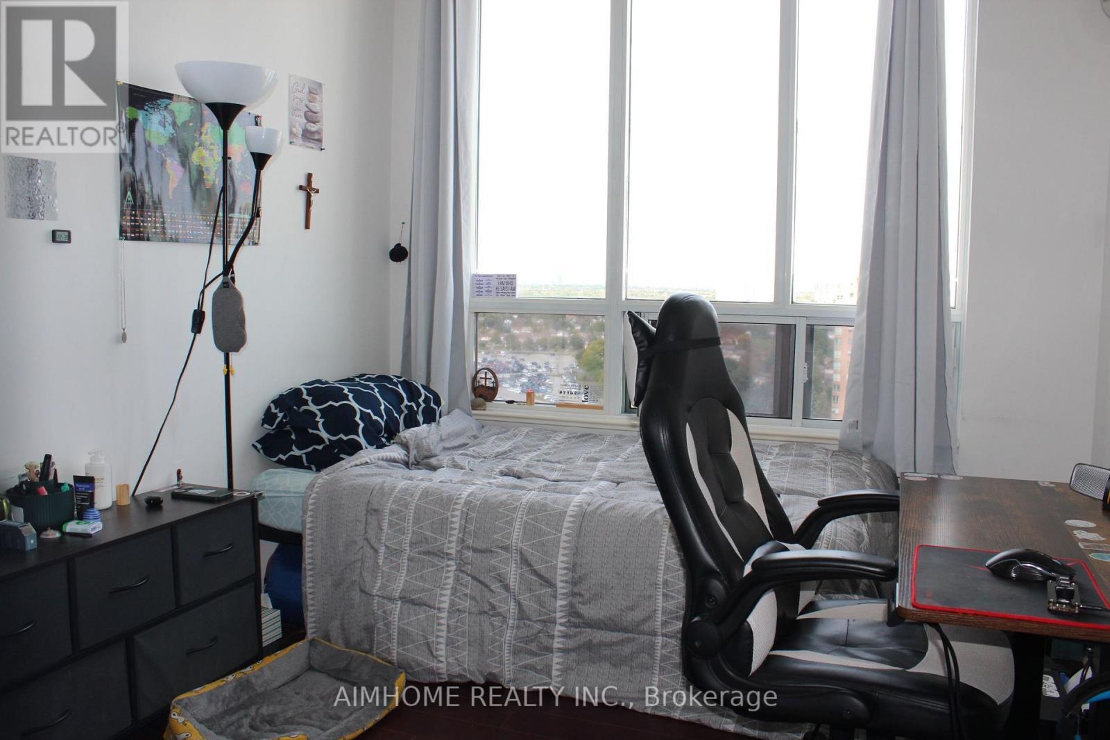 Uph 07 - 2627 Mccowan Road, Toronto, ON