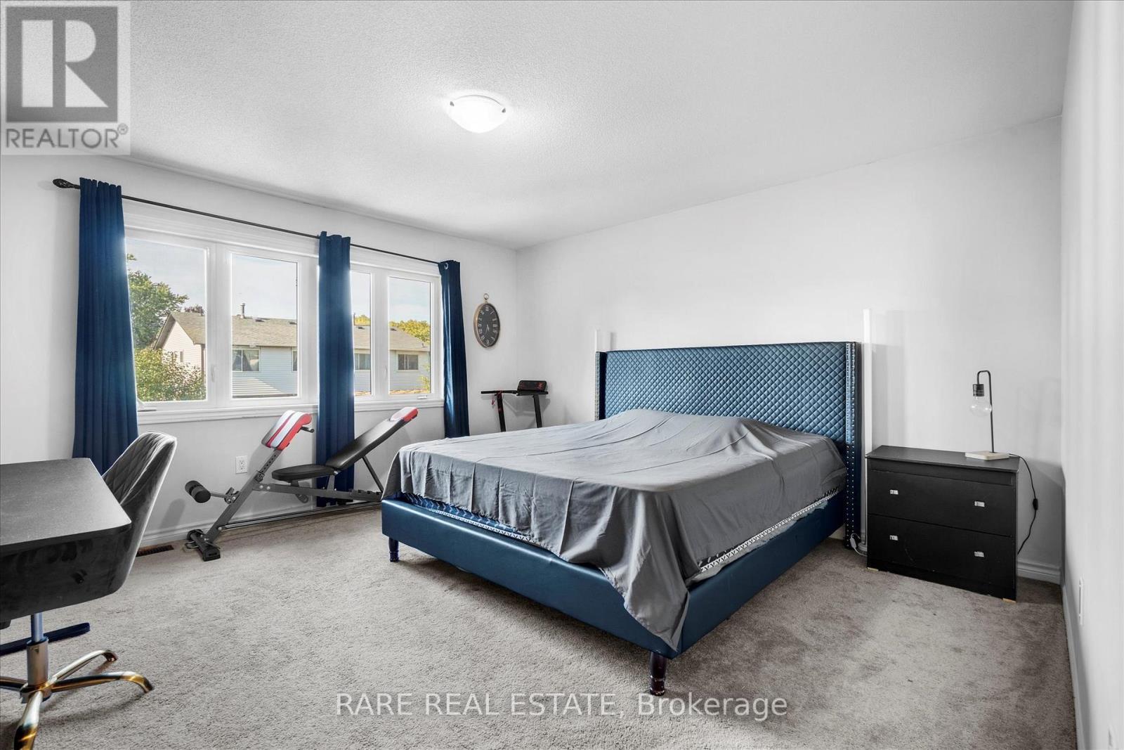 267 Fleetwood Drive, Oshawa, ON