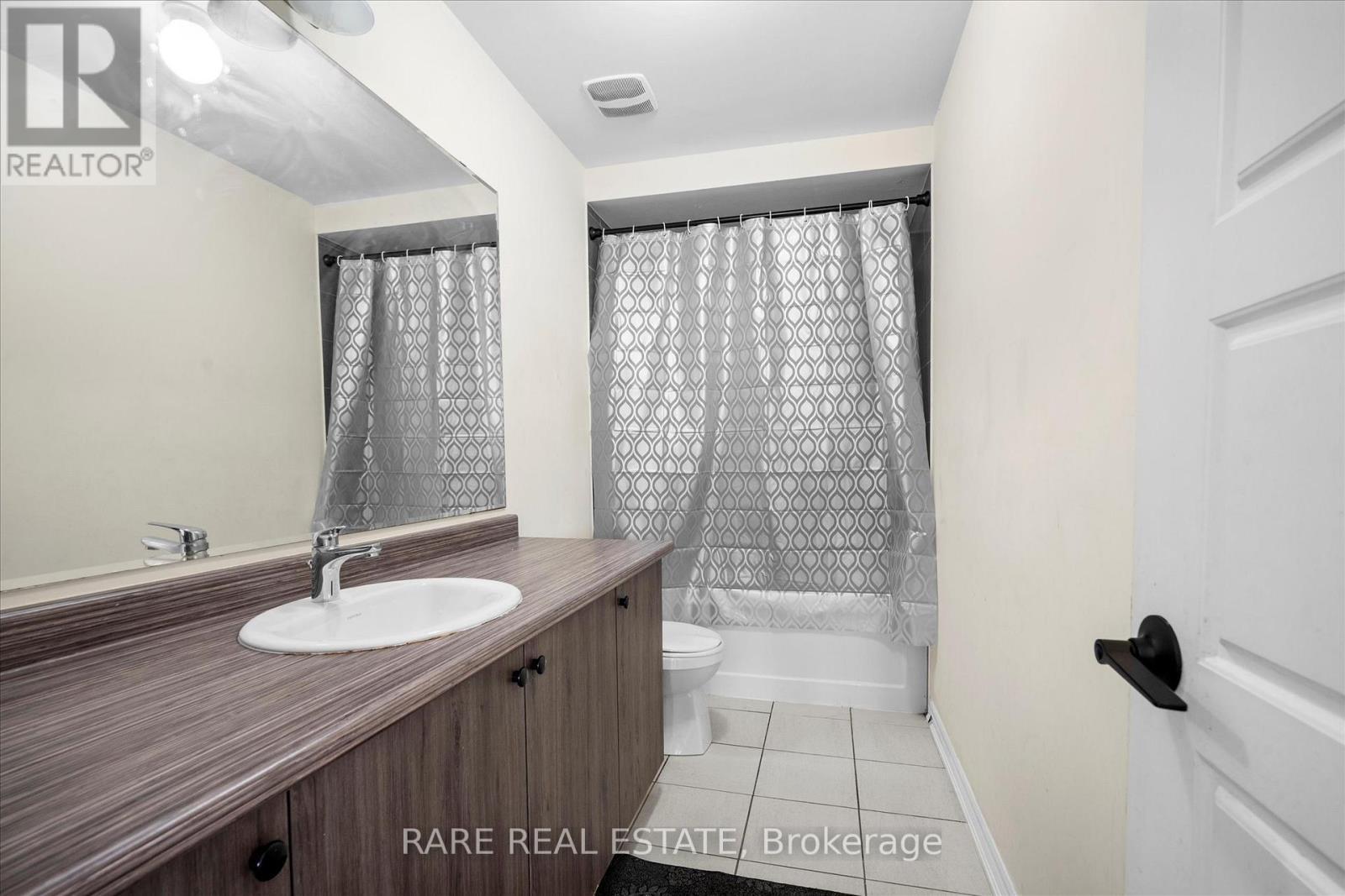 267 Fleetwood Drive, Oshawa, ON