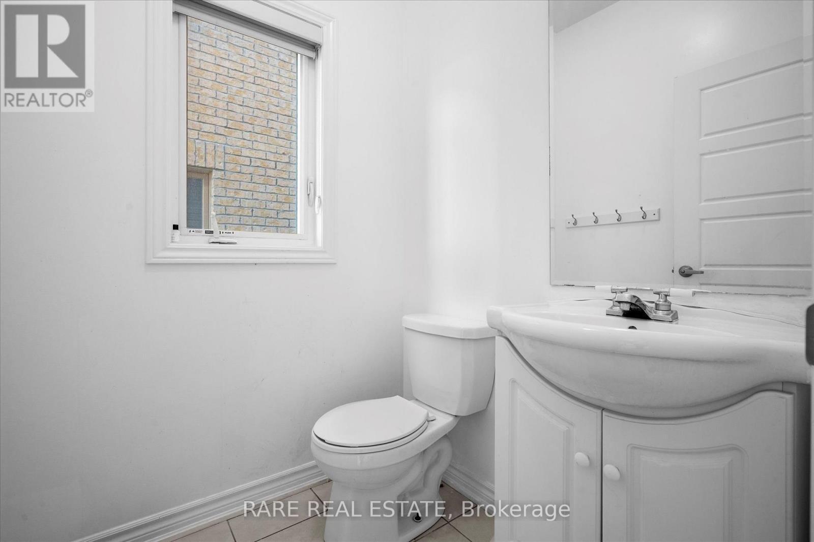 267 Fleetwood Drive, Oshawa, ON