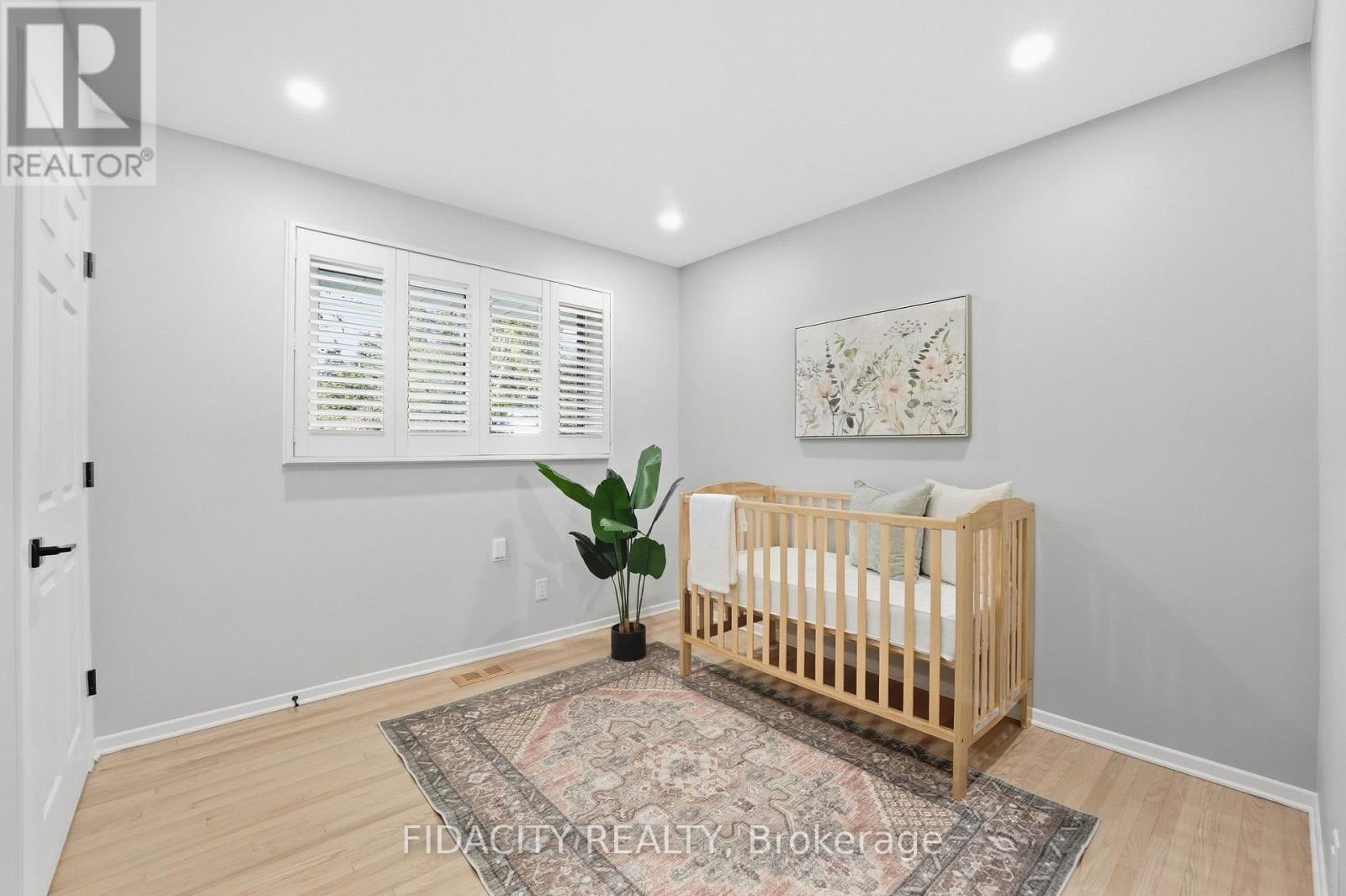 36 Beverly Street, Ottawa, ON