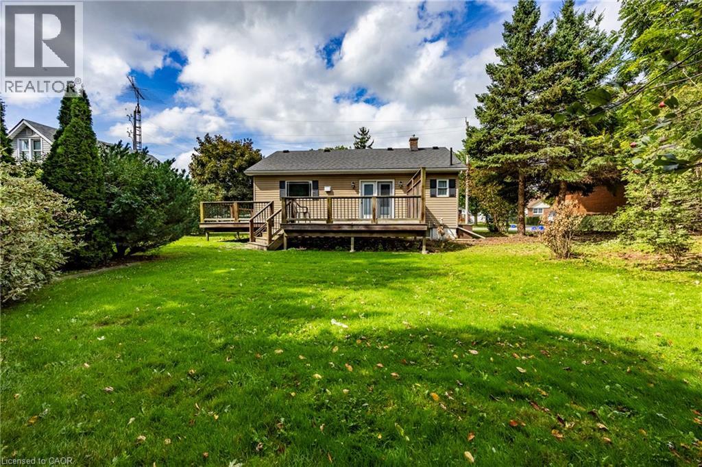 14 Carrick Street, Hagersville, ON