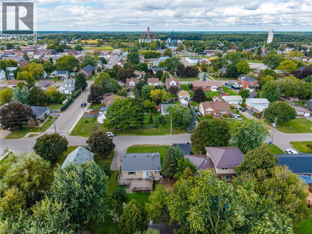 14 Carrick Street, Hagersville, ON