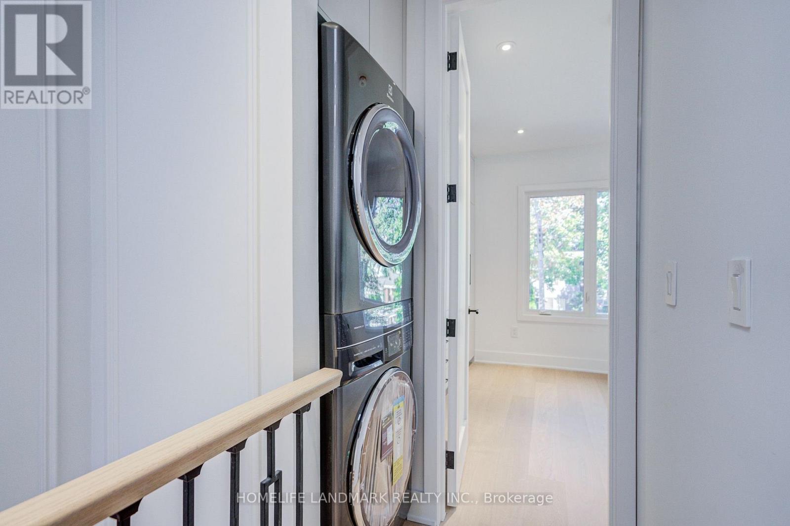 34 Hiawatha Road, Toronto, ON