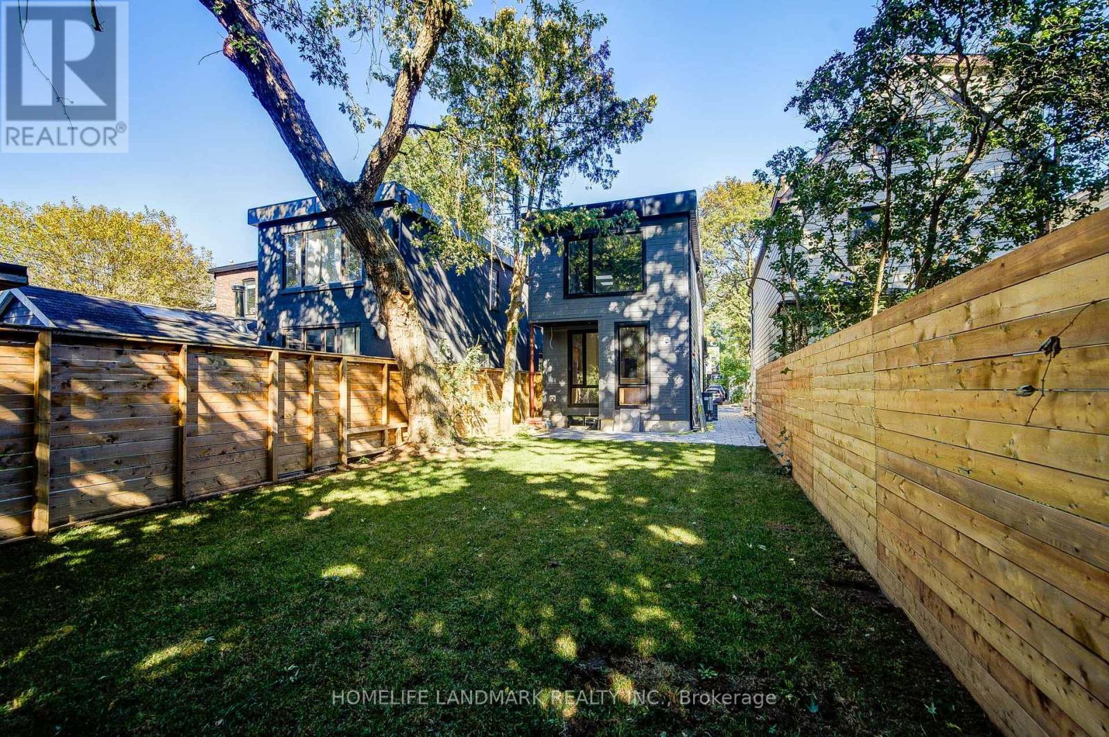 34 Hiawatha Road, Toronto, ON