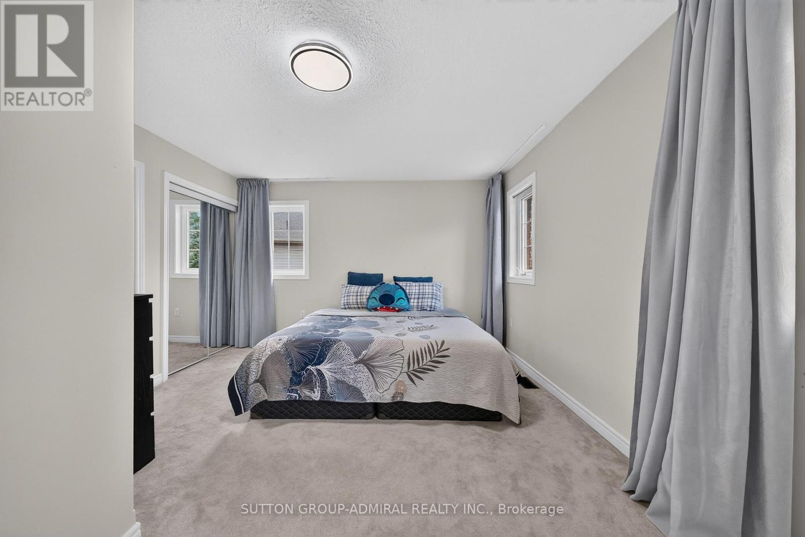 34 Balmoral Place, Barrie, ON