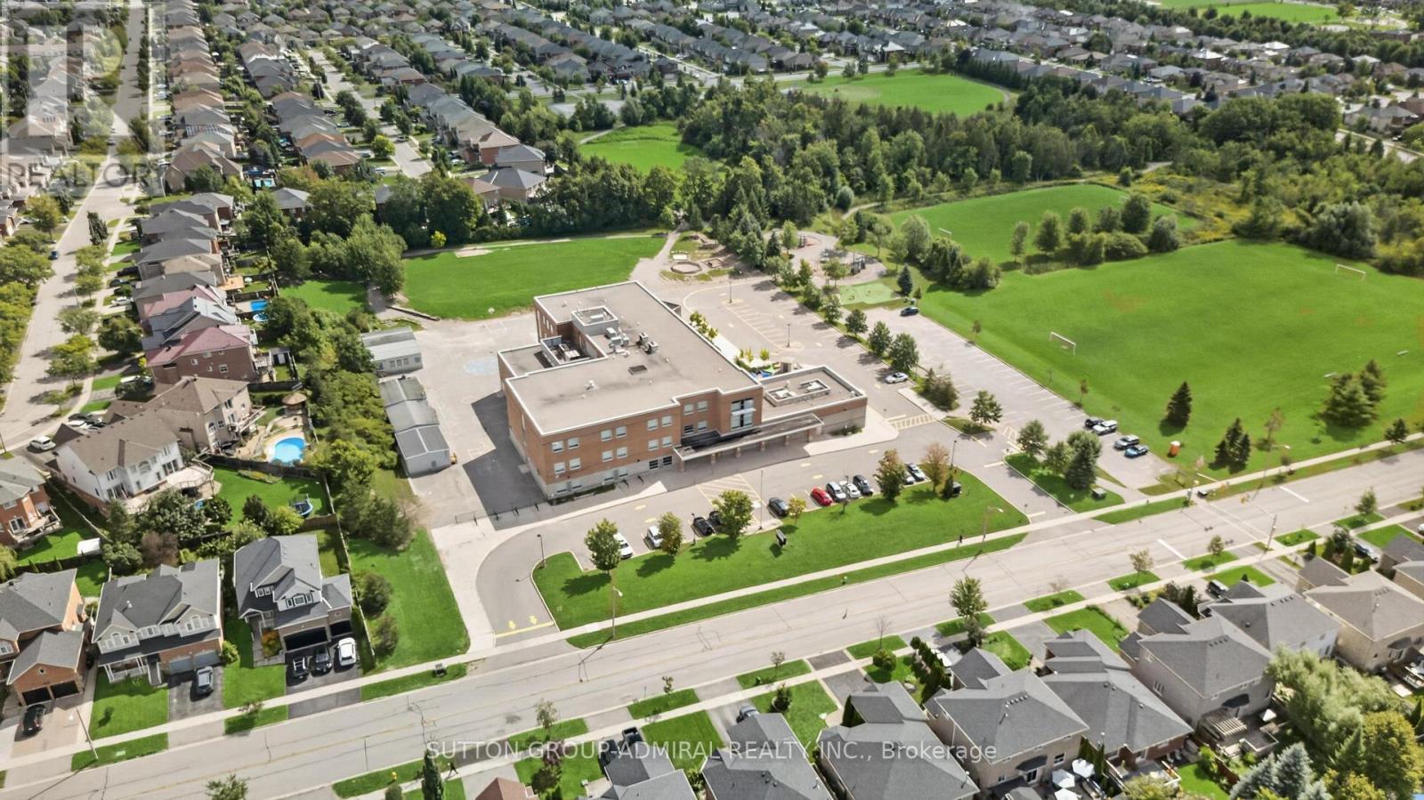 34 Balmoral Place, Barrie, ON