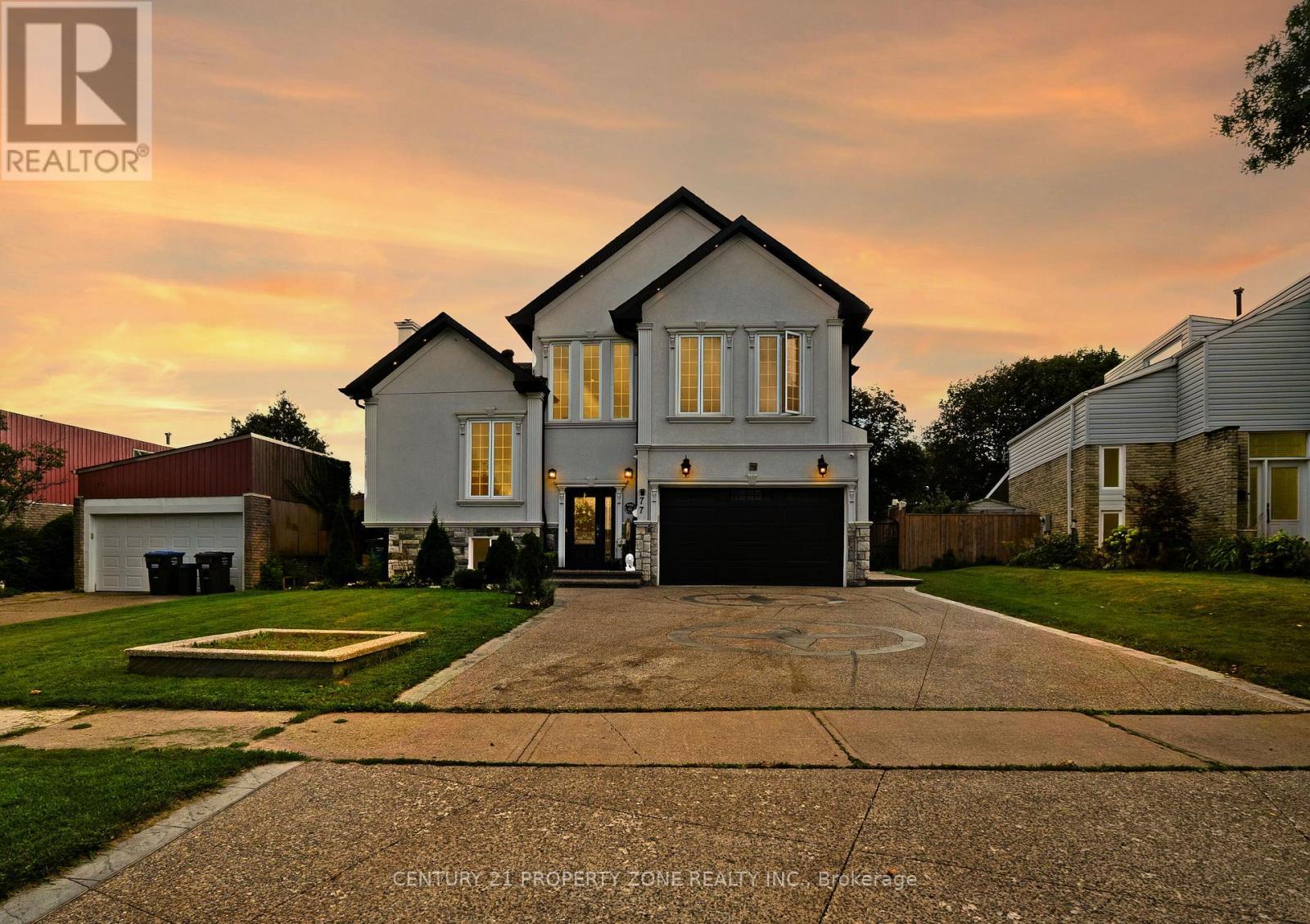 77 Bowshelm Court, Mississauga, ON