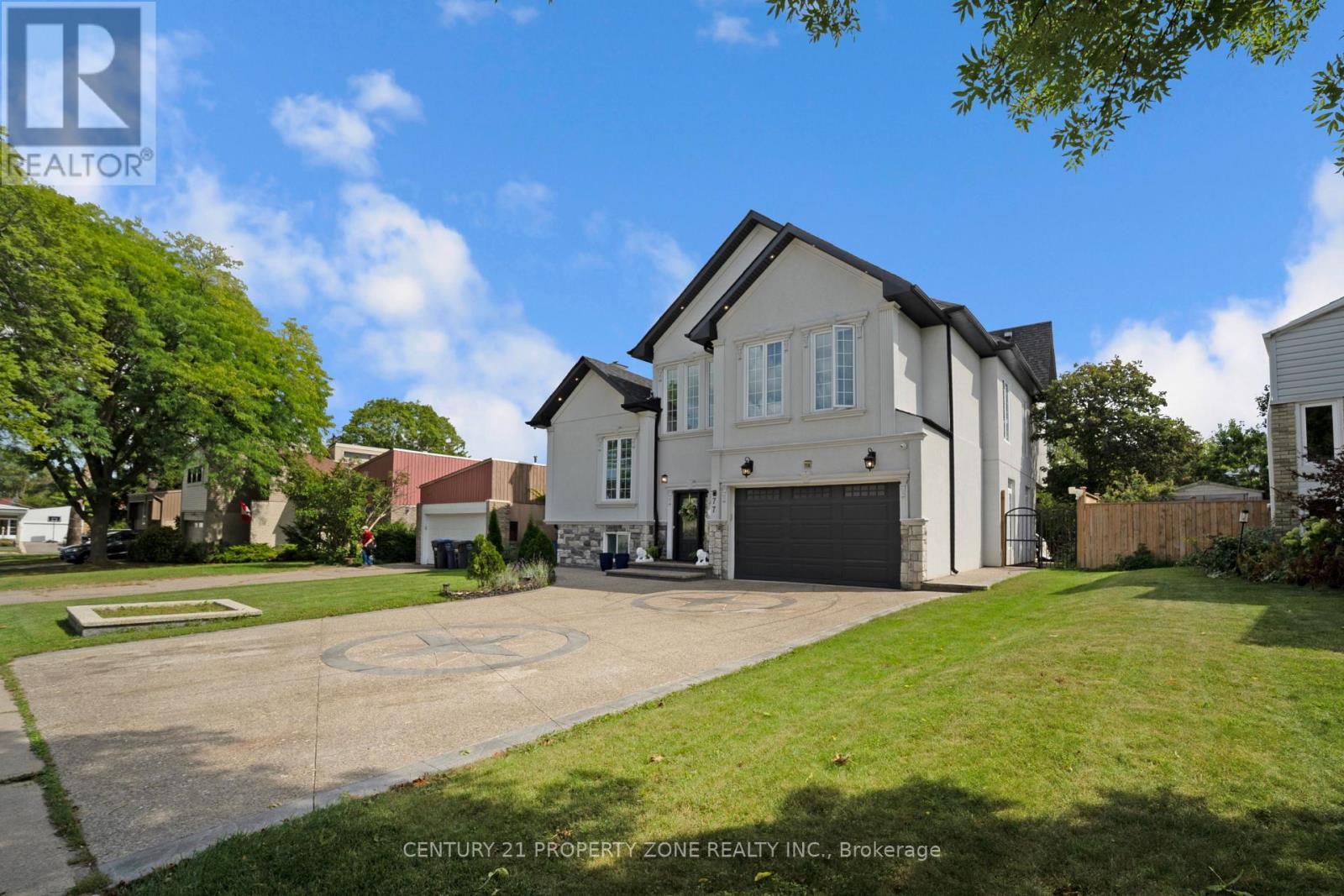 77 Bowshelm Court, Mississauga, ON