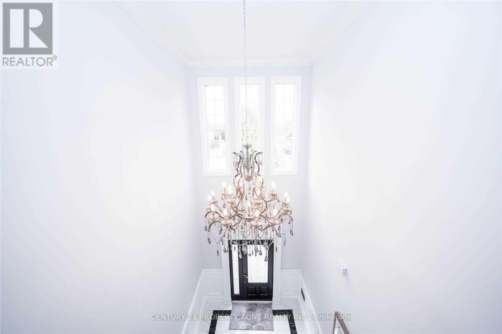 77 Bowshelm Court, Mississauga, ON