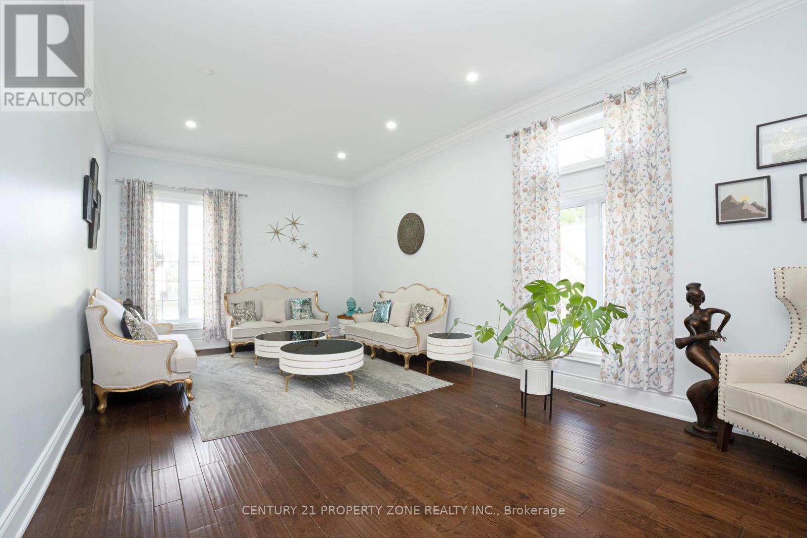 77 Bowshelm Court, Mississauga, ON