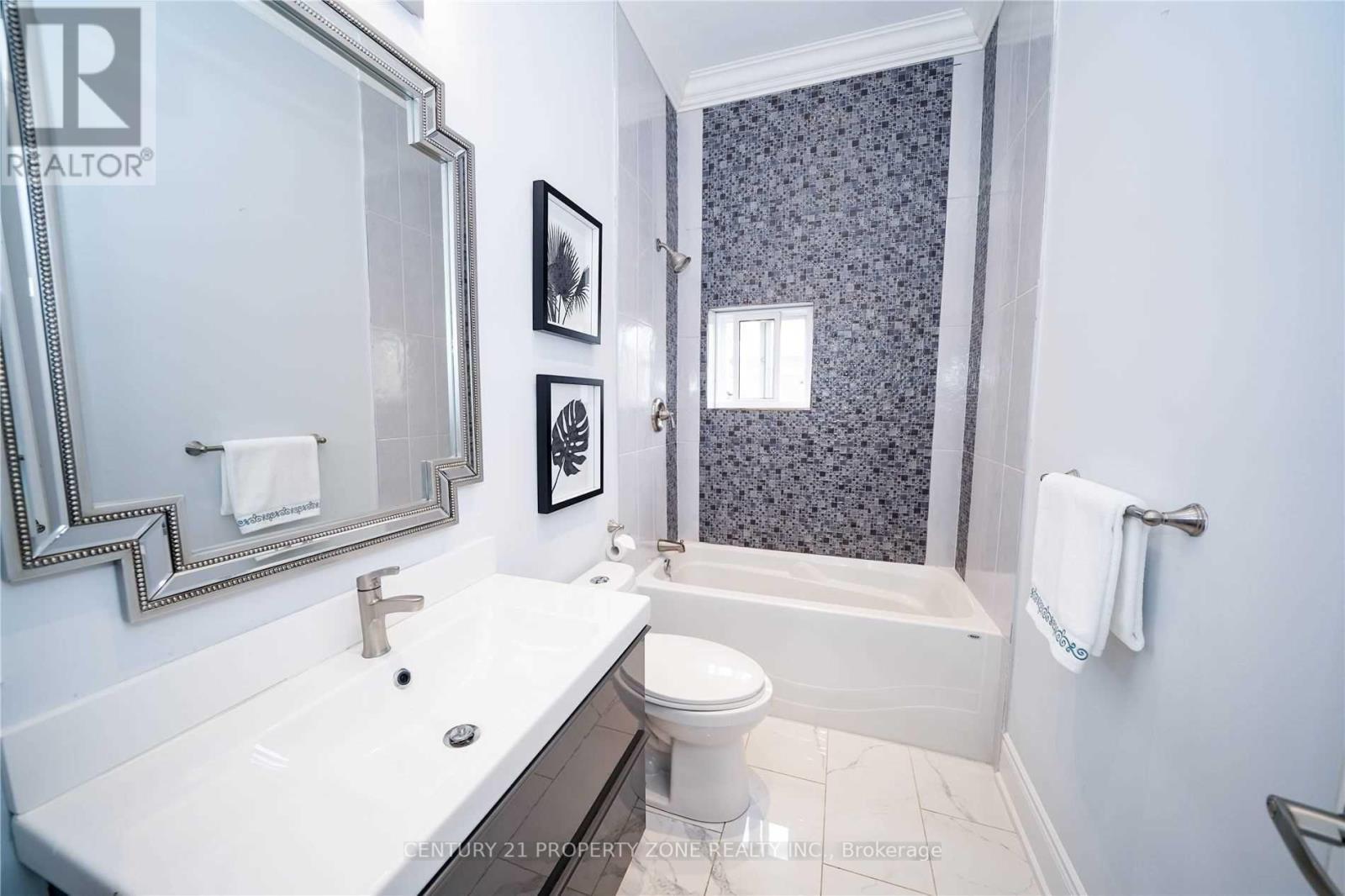 77 Bowshelm Court, Mississauga, ON