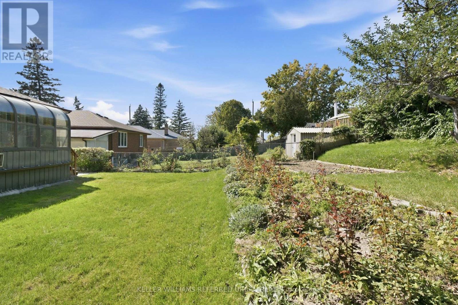 40 Datchet Road, Toronto, ON