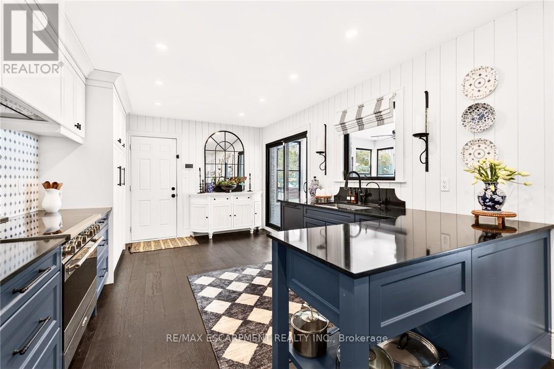 2129 Highview Drive, Burlington, ON