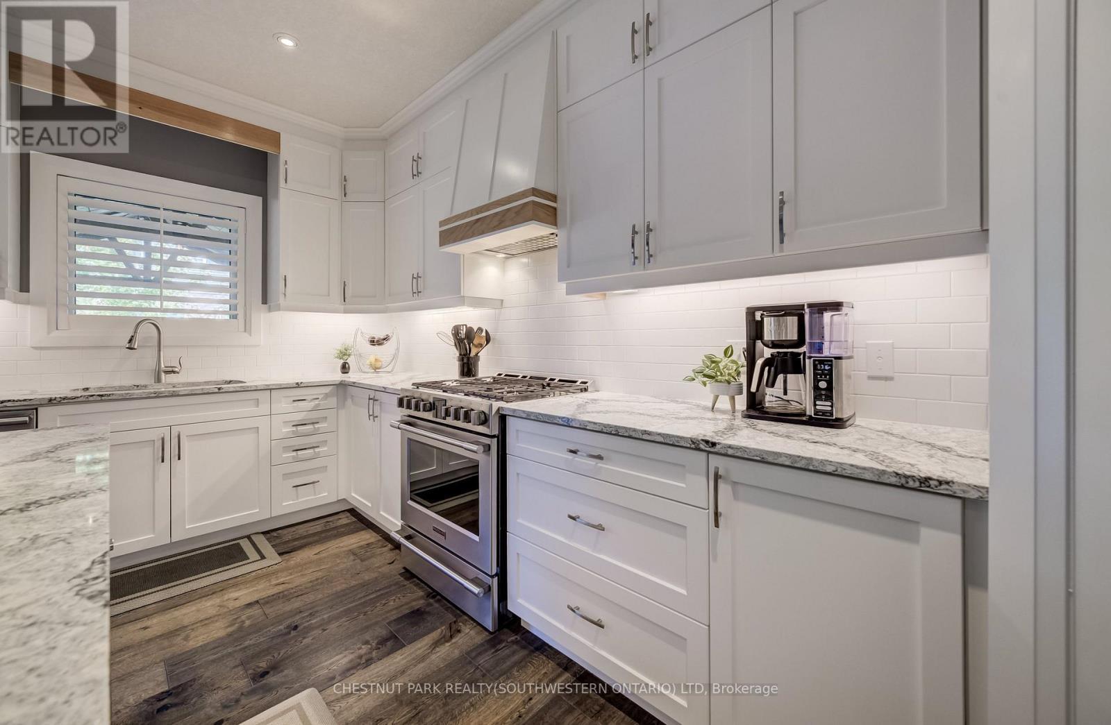 35 Greyhawk Street, Kitchener, ON