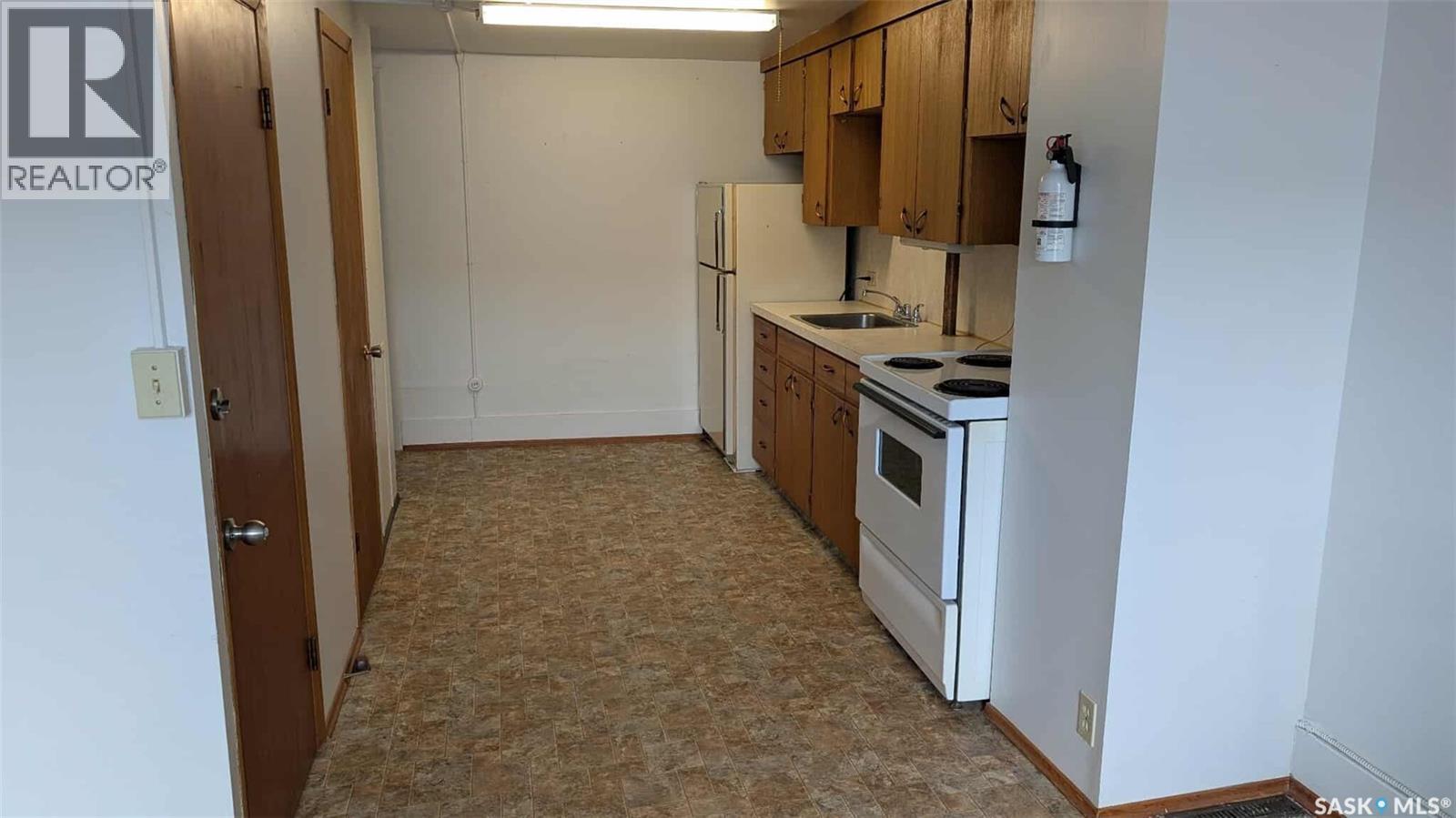 623 Main Street, Moosomin, SK