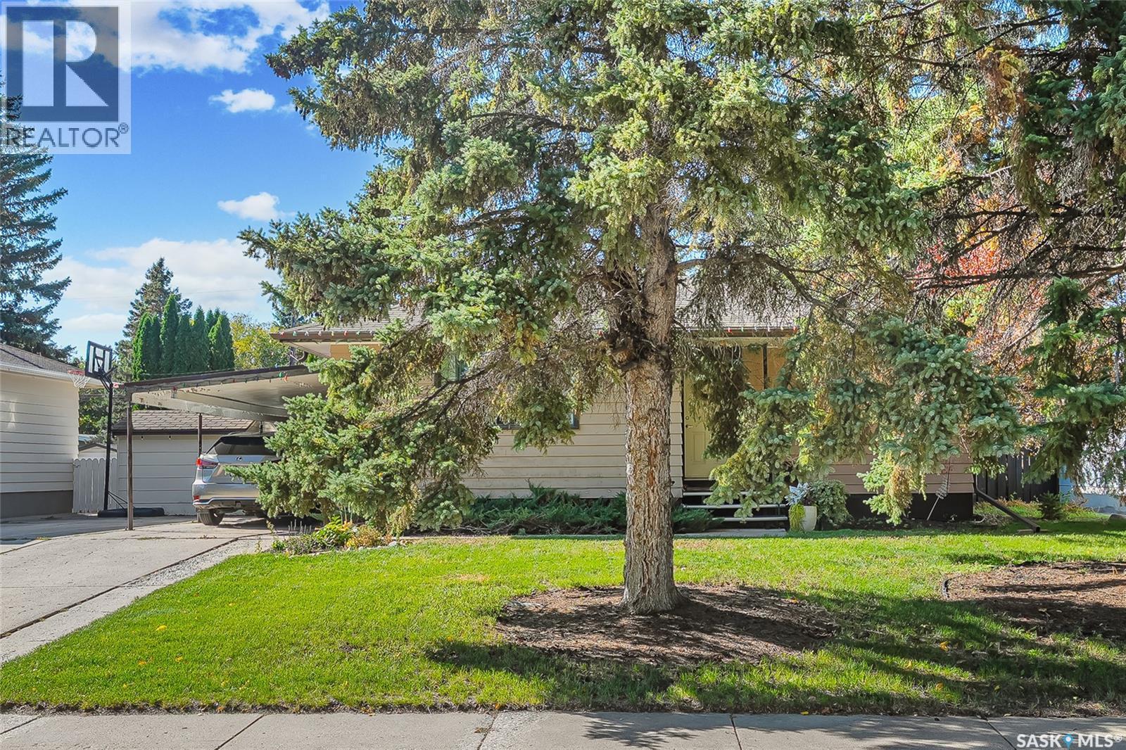 2518 Ewart Avenue, Saskatoon, SK