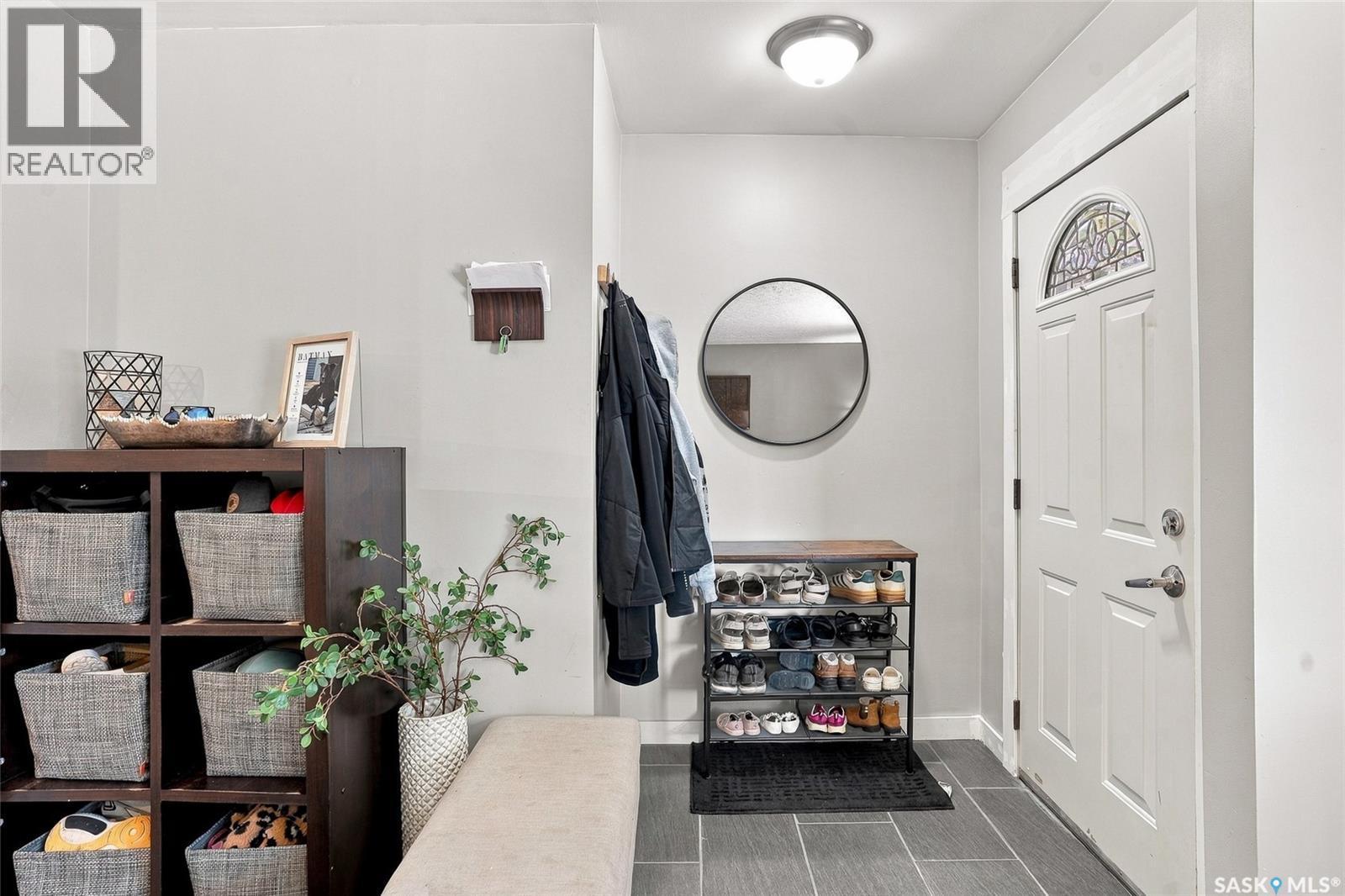 2518 Ewart Avenue, Saskatoon, SK
